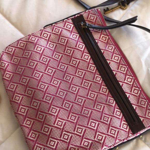 Strawberry Pink Fossil CB - Picture 4 of 13